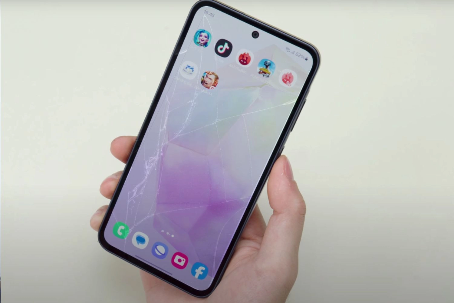 Ép kính Samsung Galaxy A35, Dấu hiệu cần ép kính Samsung Galaxy A35
