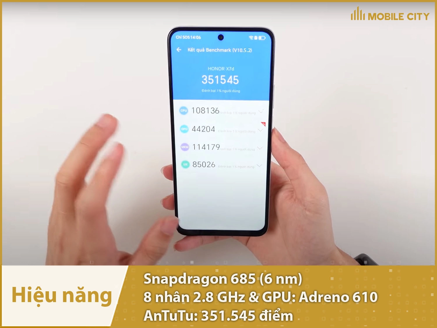 Hiệu năng khá mạnh mẽ với 351.545 điểm AnTuTu