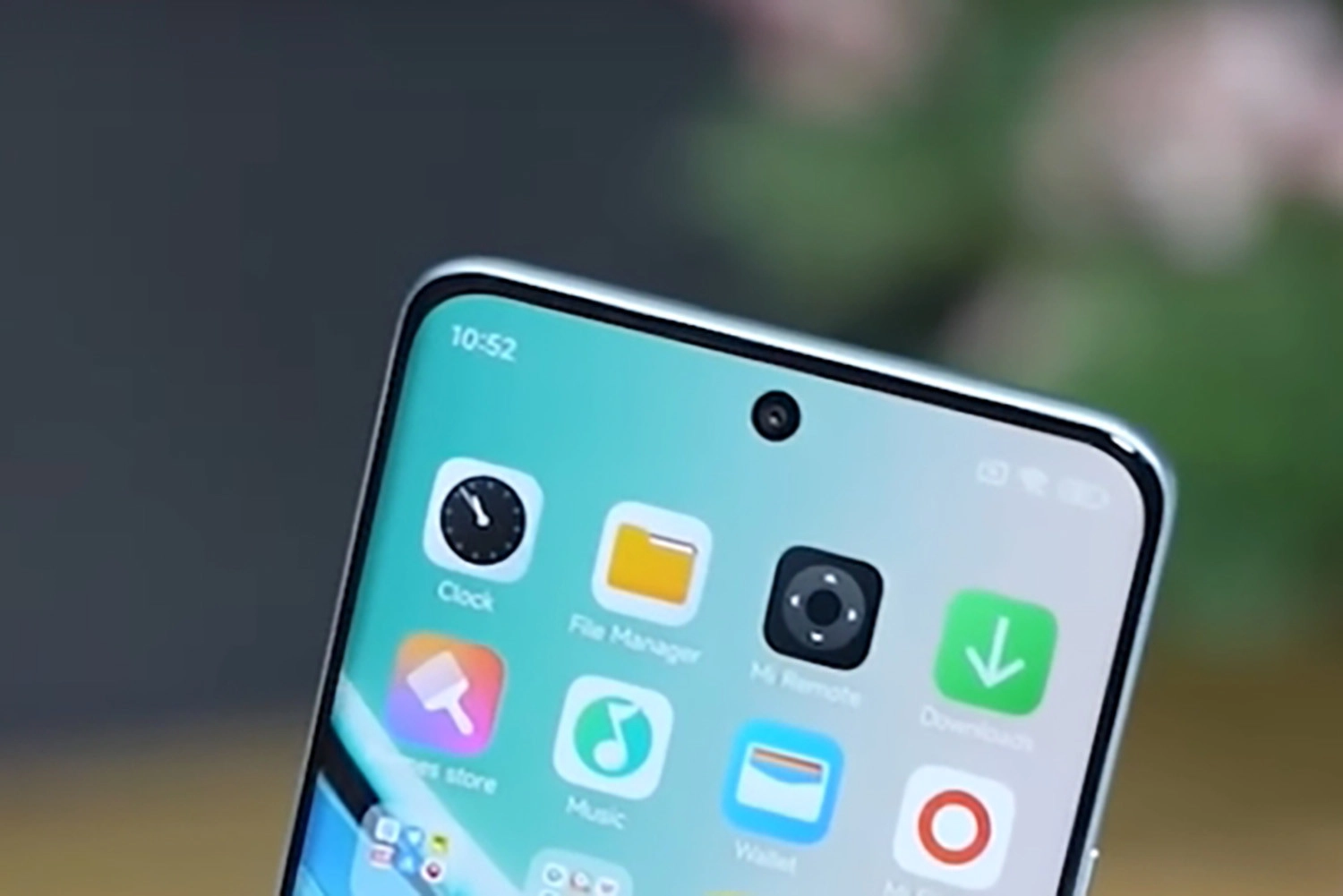 Viền màn hình phía trên rất mỏng