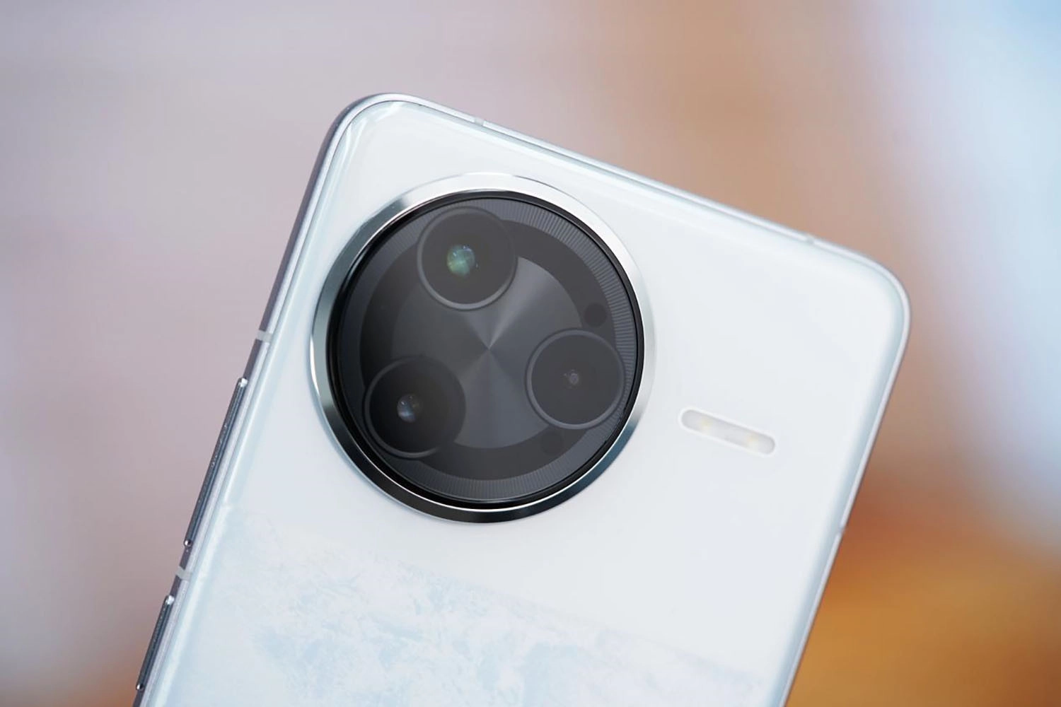 REDMI K90 Pro cũng sẽ được trang bị viên pin siêu lớn lên tới hơn 7.800 mAh