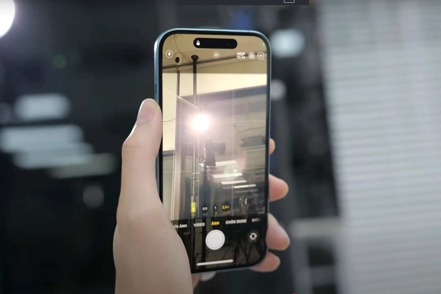 Sửa Camera đốm, rung iPhone 17, Camera bị rung