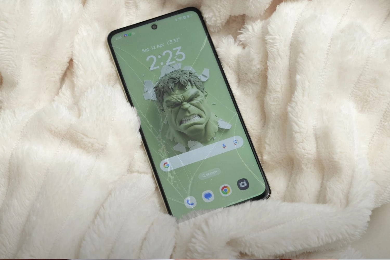 Thay màn hình Realme C75, Dấu hiệu cần ép kinh Realme C75
