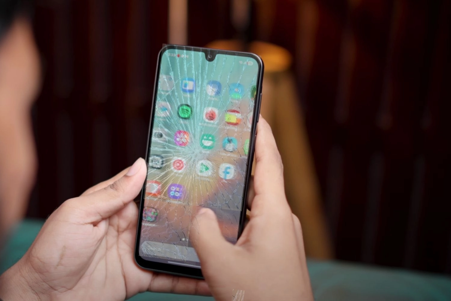 Thay màn hình Samsung Galaxy A26, Dấu hiệu cần thay màn hình Samsung Galaxy A26