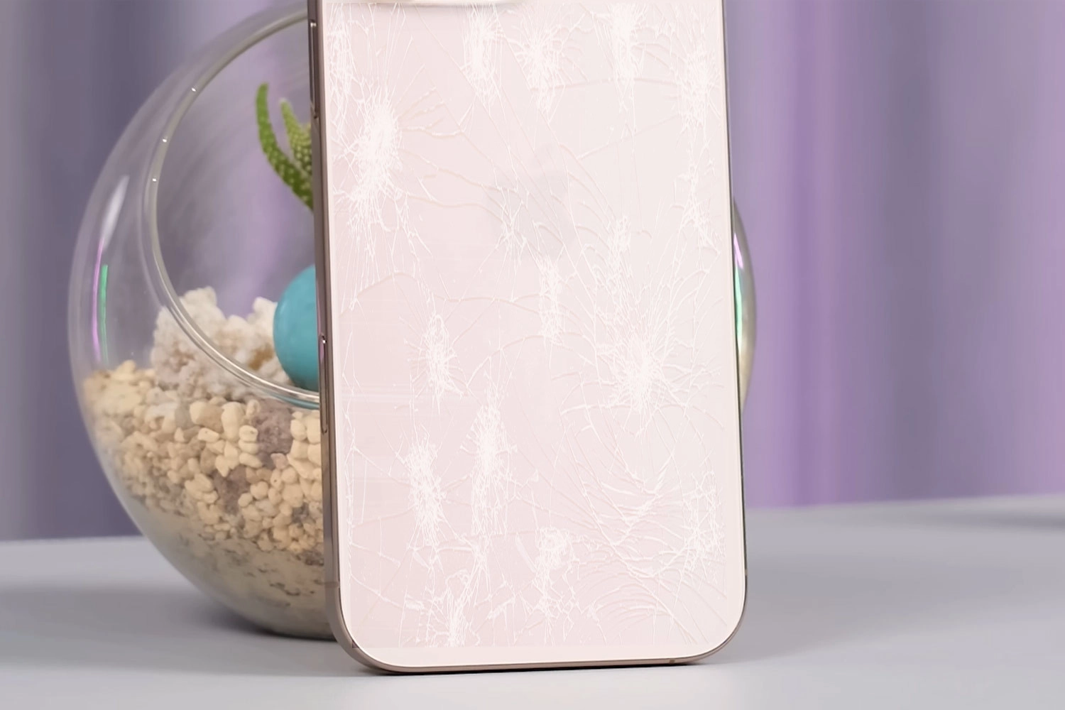 Thay vỏ iPhone 17 Pro Max, thay kính lưng
