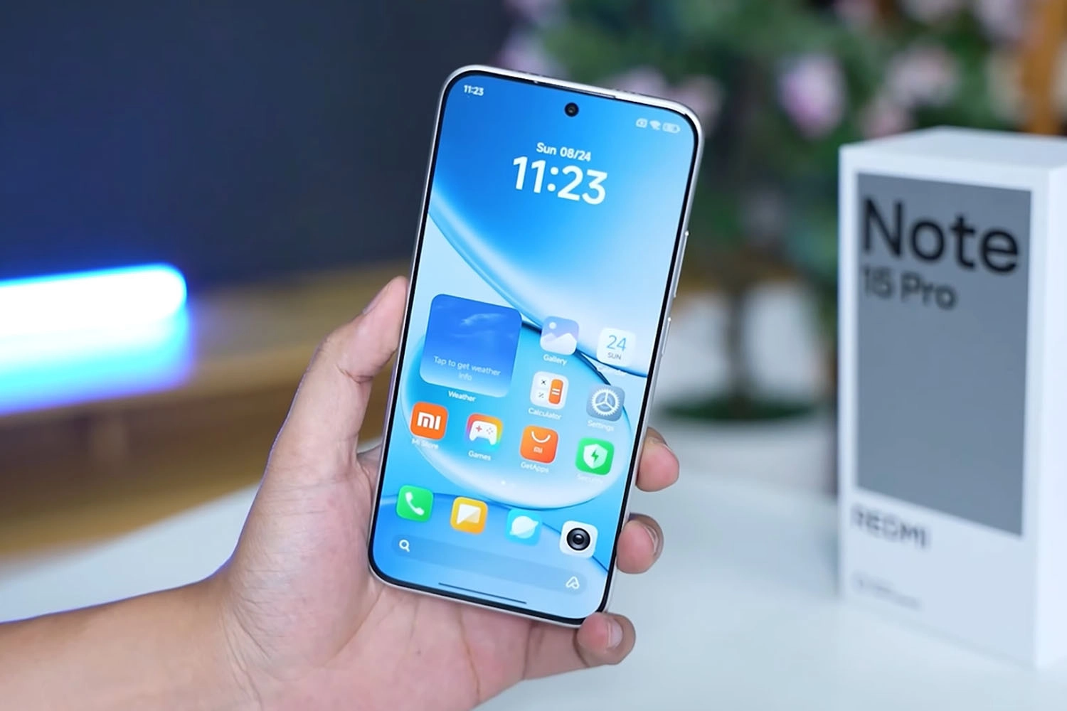 Màn hình lớn, viền mỏng