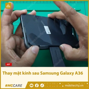thay-mat-kinh-sau-samsung-galaxy-a36-avata