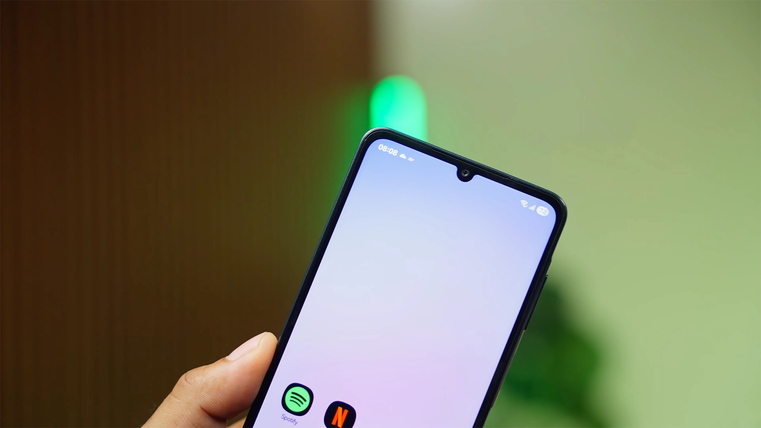 Camera trước