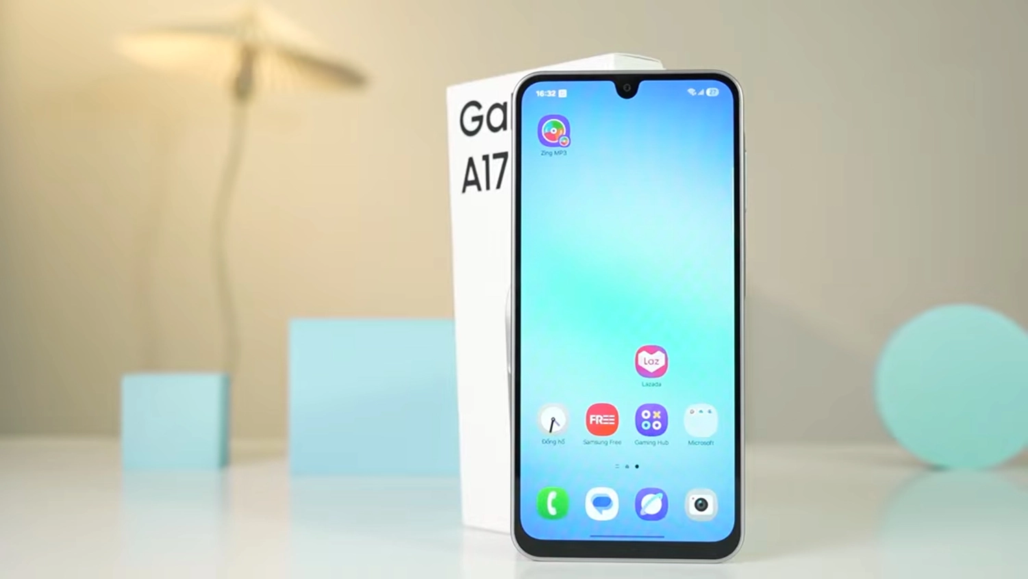 Mặt trước Samsung A17 5G