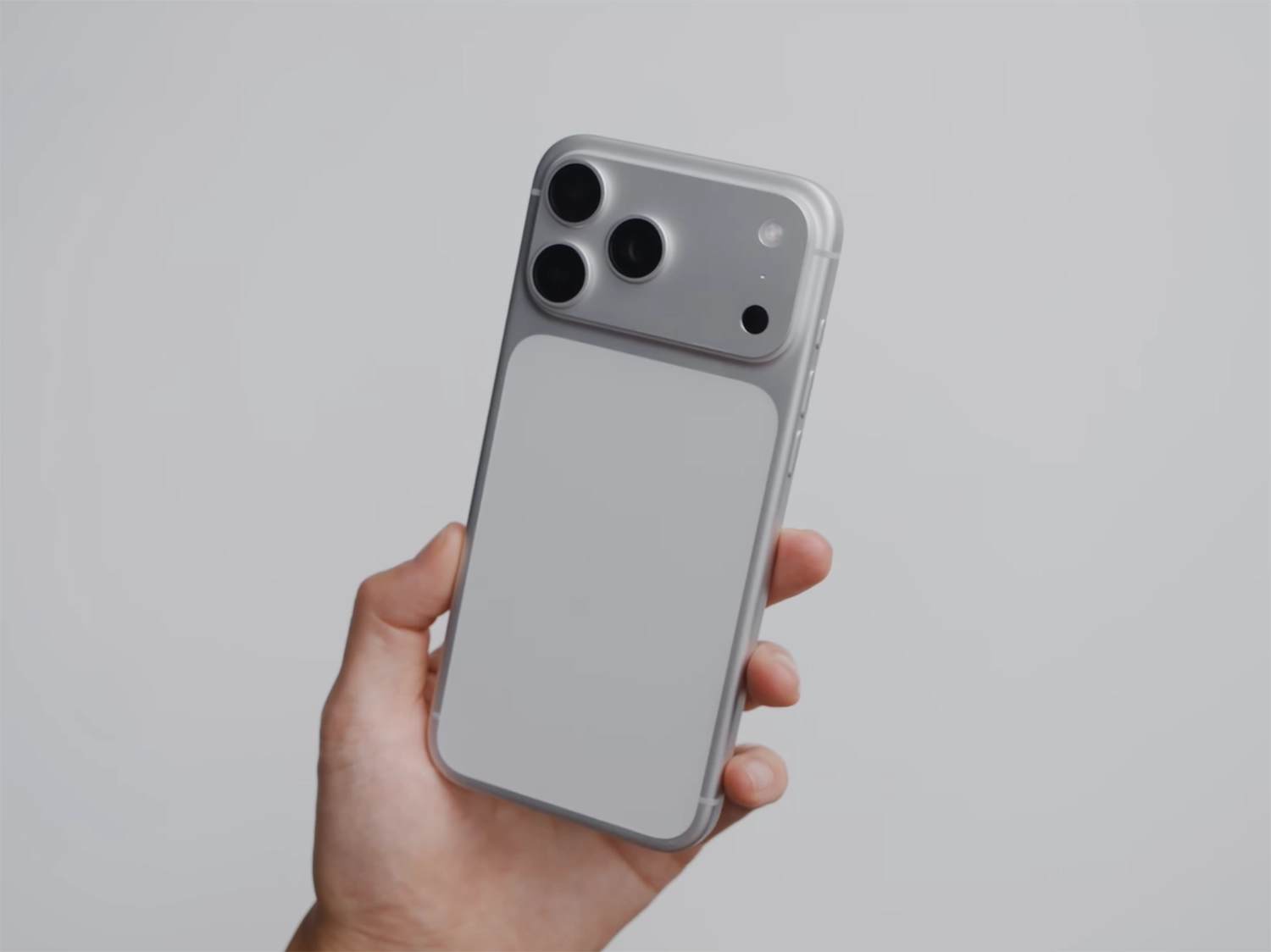Mặt lưng iPhone 17 Pro Max