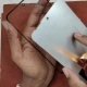 thay-mat-kinh-ep-kinh-realme-c75-slide5